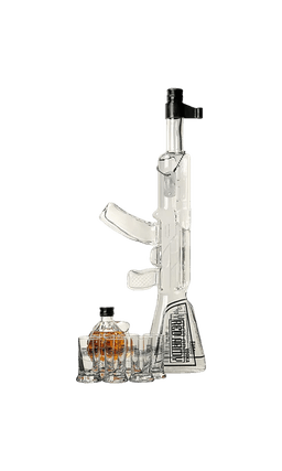 וודקה ארמי גאן ליטר + ליקר עשבים בצורת רימון 200 מ"ל | בנא משקאות