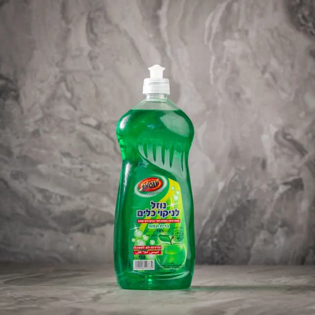 נוזל כלים ירוק 18% - 750 מ"ל