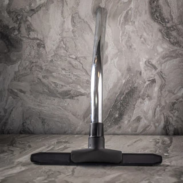 מגב מתחבר לשואב רטוב לשאיבת מים ולכלוך