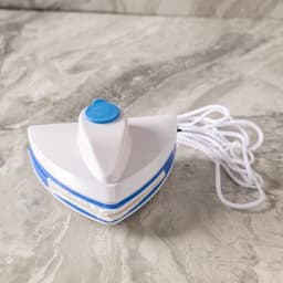 מנקה חלונות מגנטי מקצועי עם מיכל מים