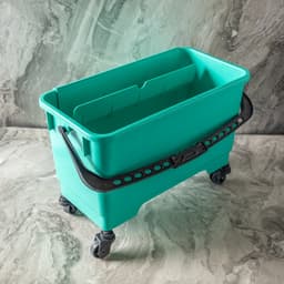 דלי עם גלגלים איכותי