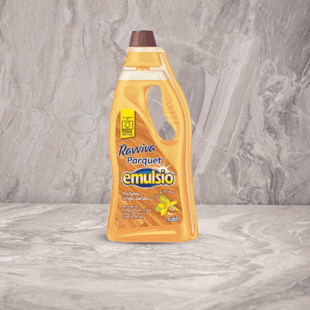 אמולסיו - חומר שטיפה לניקוי פרקט ועץ