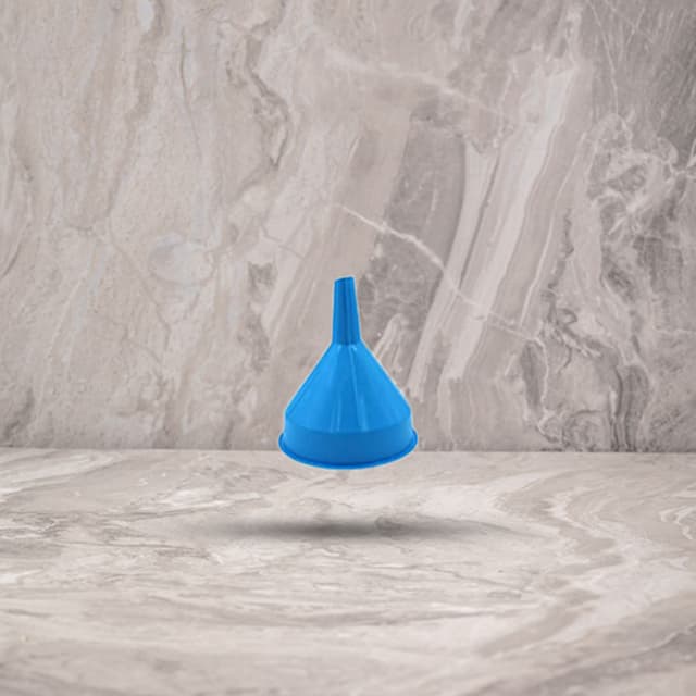 משפך גדול מעוצב