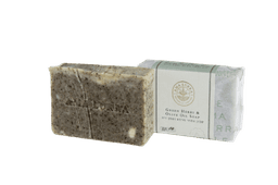 סבון טבעי עם צמחי מרפא | שמן הזית ושמנים צמחיים | עם תערובת צמחי מרפא ירוקים | בעל תכונות חיטוי גבוהות | מהווה סבון טבעי לטיפול באקנה | וסבוריאה בעור הפנים אמה לורה | Ama lurra