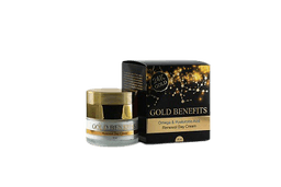 קרם יום מחדש | לעור הפנים | מכיל 50 מל | להותרת עור רענן זוהר ורך למגע | מוסיף לחות לעור הפנים | נספג במהירות בגוף ובעל מרקם נעים למגע | סי אוף ספא | Sea Of Spa