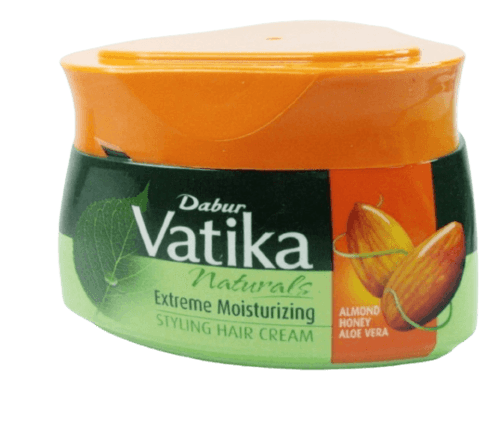 קרם עיצוב | לשיער רגיל וצבוע | נוסחה משופרת | מכילה דבש שקדים וחלב | הגנה טובה יותר על צבע השיער | מכיל 140 מל וטיקה | Vatika