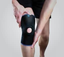 מגן ברך עם פתח נאופרן מידה XL | אוריאל | uriel