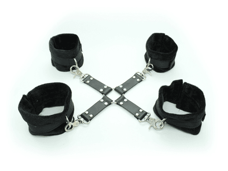 סט קשירת חזרזיר X דמוי עור | אביזרי מין