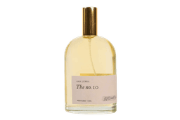 בושם בוטיק 10 | ריחות פרחוניים כמו פרח היסמין והברגמוט המהווה שילוב ריחות אלגנטי | בושם עדין ונשאר בקלילות על העור