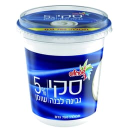 גבינה 5% שומן 750 ג' שטראוס