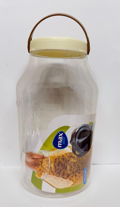 צנצנת פלסטיק גדולה עם מכסה וידית כ- 5 ליטר במבחר צבעים קונים רק באטרקציה מהיבואן לצרכן
